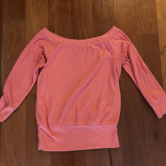 Delia's 3/4 sleeve sweater - Picture 1 of 3
